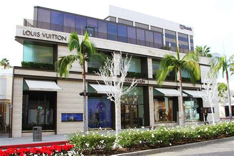 louis vuitton booking|Louis Vuitton hotel beverly hills.